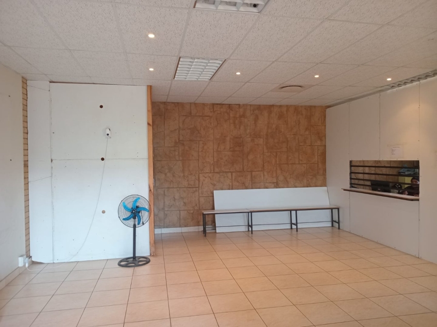  Bedroom Property for Sale in Hoopstad Free State